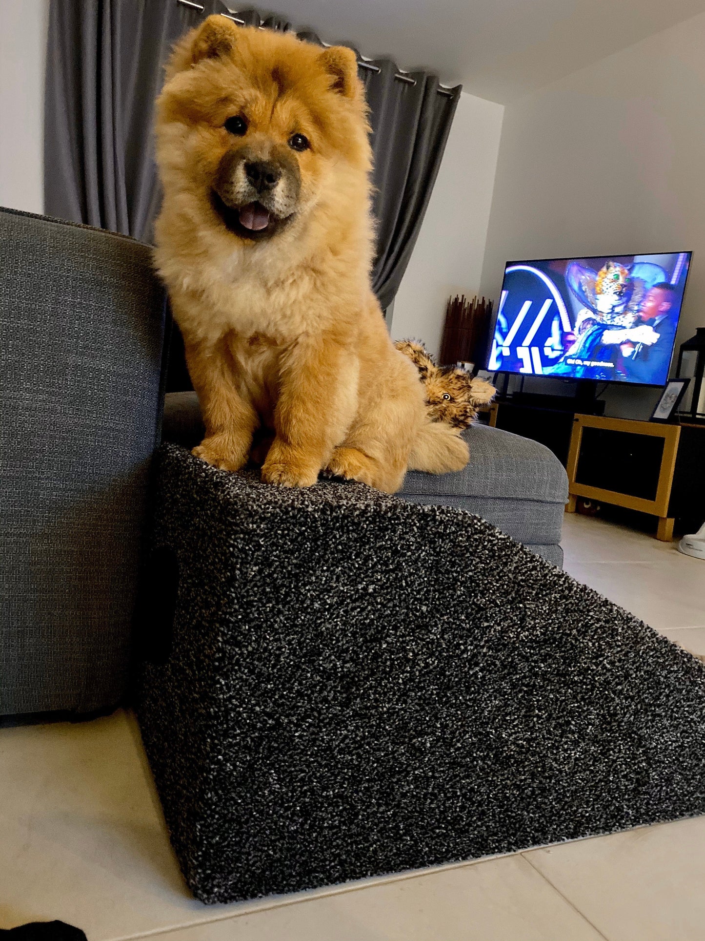 38cm (15") High Carpeted Wood Dog, Cat, Pet Ramp