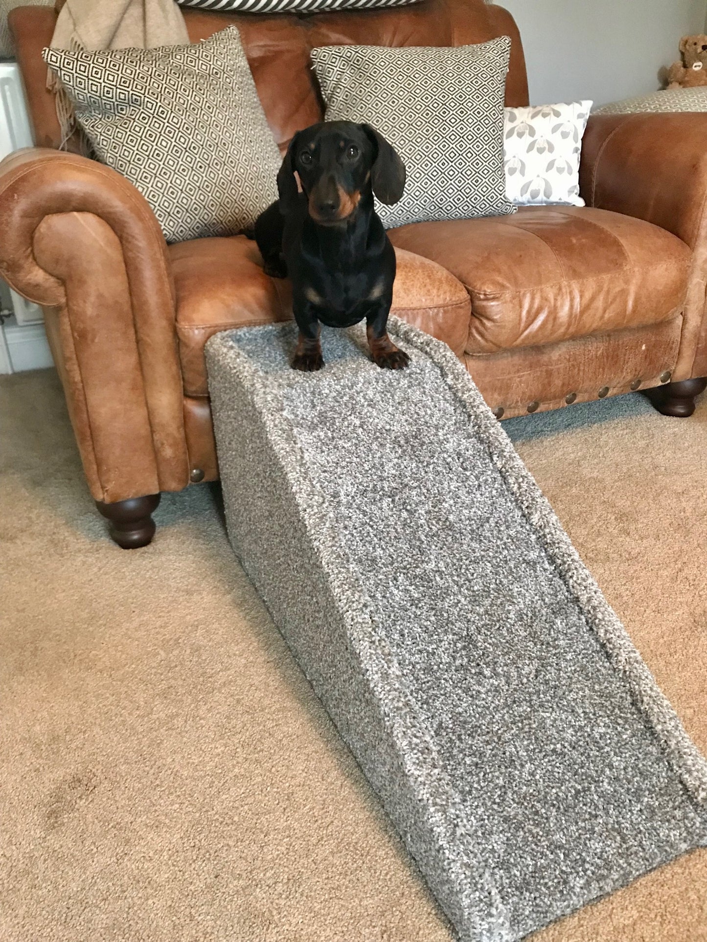 38cm (15") High Carpeted Wood Dog, Cat, Pet Ramp